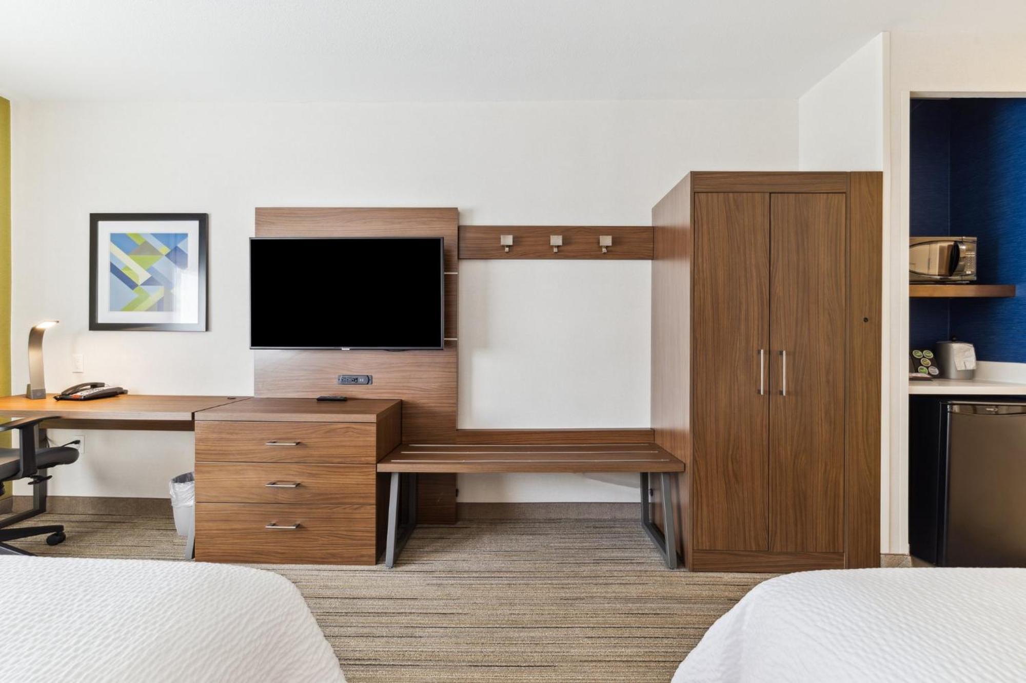 Holiday Inn Express & Suites Mountain View Silicon Valley By Ihg Bagian luar foto