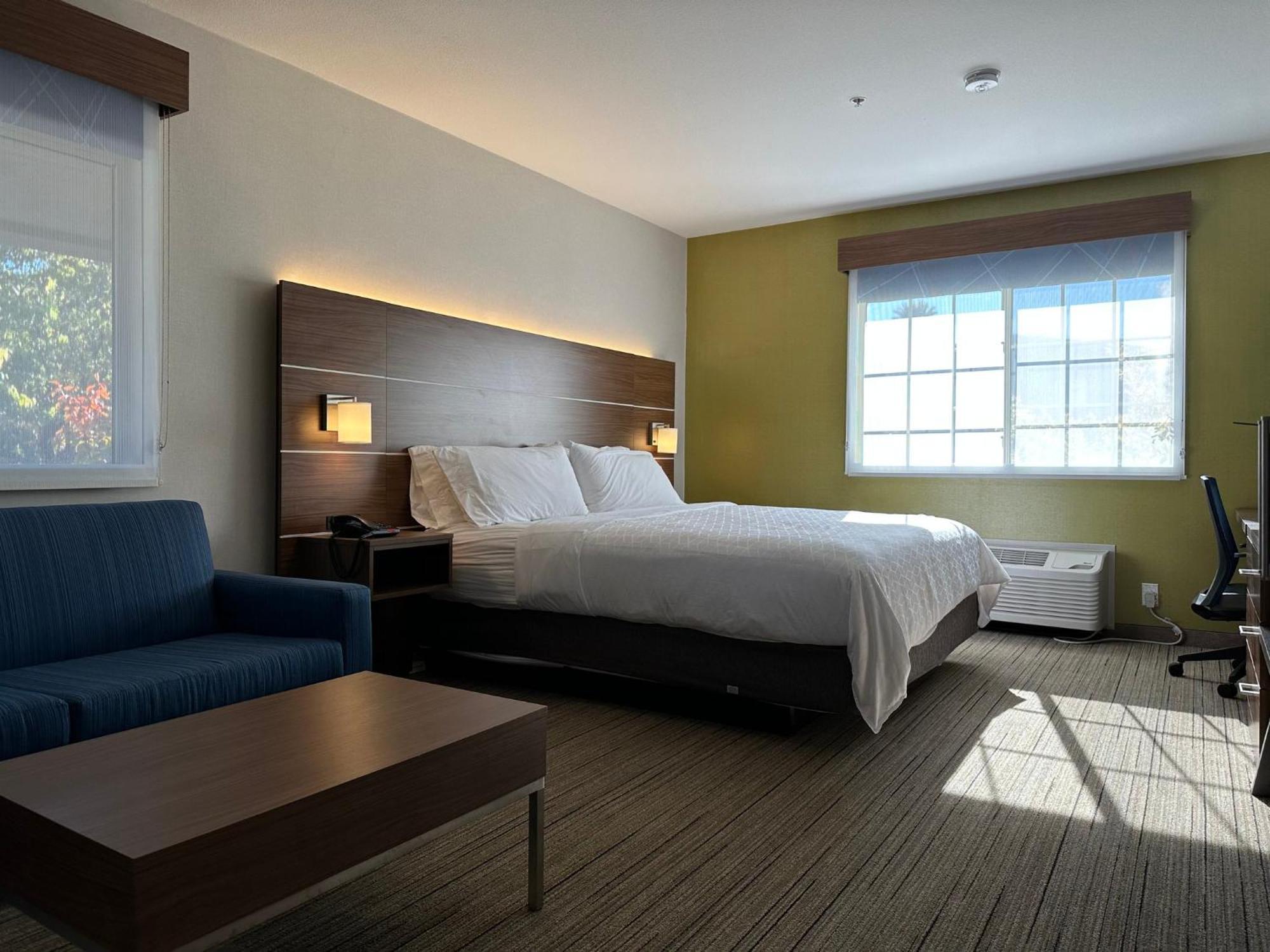 Holiday Inn Express & Suites Mountain View Silicon Valley By Ihg Bagian luar foto